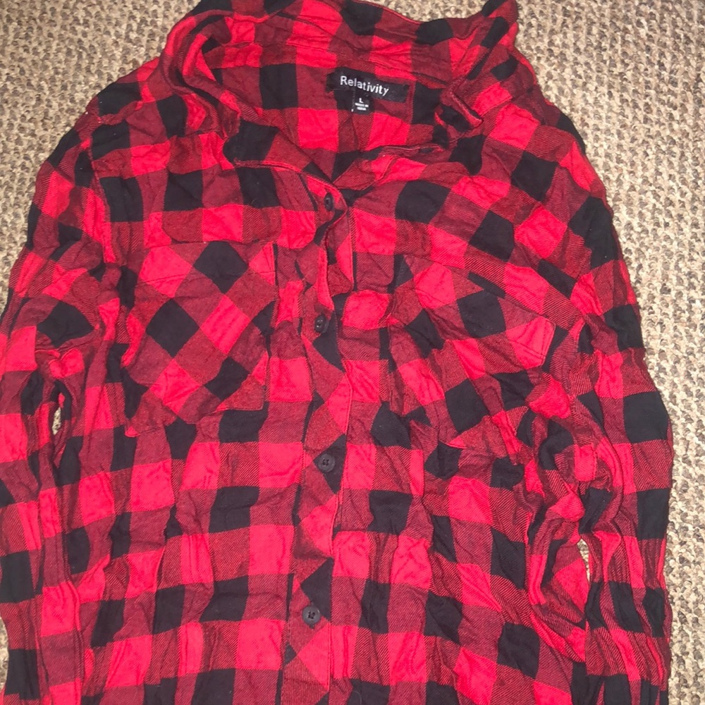 Women’s long sleeve plaid button up large